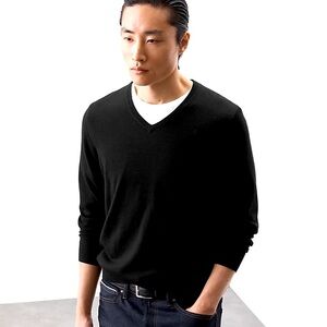 Garret Scott Black Merino Wool V-Neck Sweater Mens Small